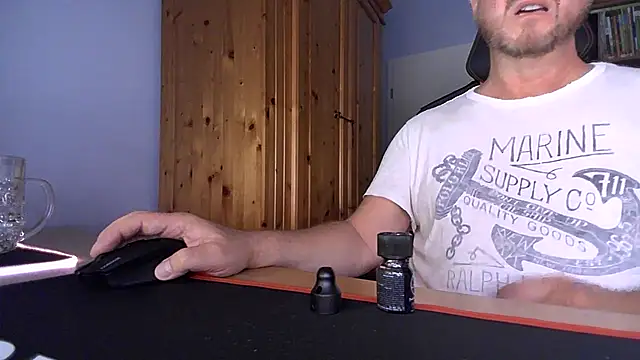 Snapshot of Tom_PP_cgn chatting on September 21, 11:39 pm Tom PP cgn online show from September 21, 11:39 pm