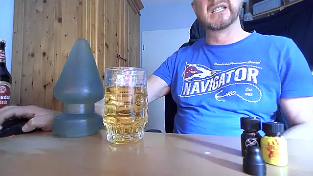 Snapshot of Tom_PP_cgn chatting on September 28, 7:14 am Tom PP cgn online show from September 28, 7:14 am