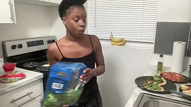 miamiworld online show from March 21, 11:34 pm