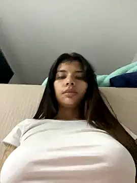 Snapshot of adop_me__ chatting on September 21, 3:30 am adop me   online show from September 21, 3:30 am