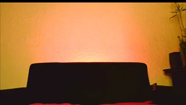 miabeautyxx online show from March 1, 11:06 am