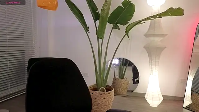 Siny Moore online show from September 23, 12:35 am