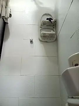 Luci And Sofi online show from March 1, 3:03 pm