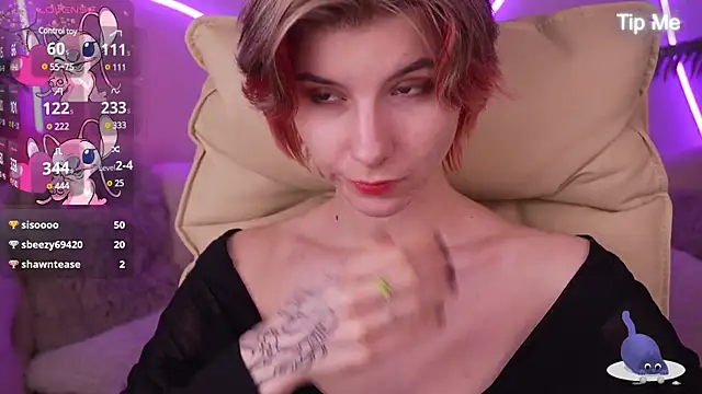 HaylaAmber online show from March 11, 5:27 am