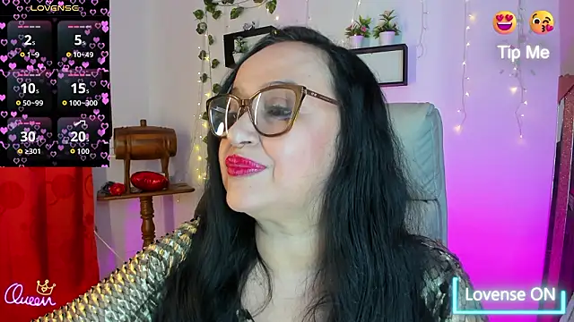 Gia Nahomi online show from March 14, 10:59 pm