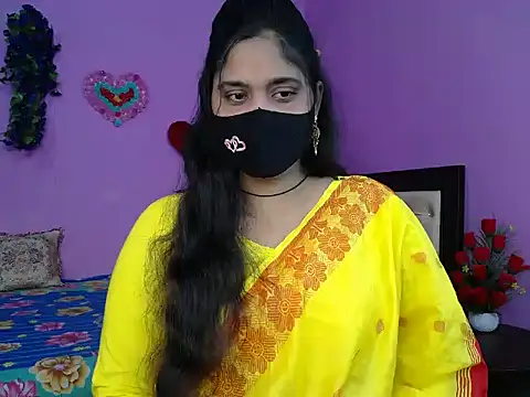 Hot Maleka online show from March 31, 4:40 pm