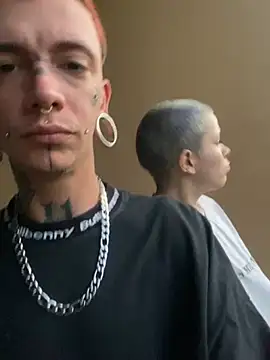 Snapshot of Seebohm1111 chatting on February 2, 11:11 pm Seebohm1111 online show from February 2, 11:11 pm