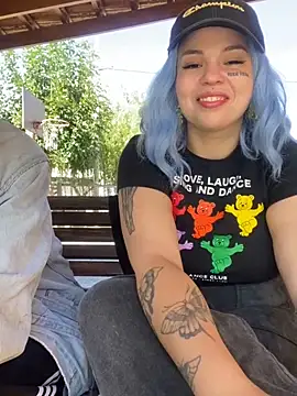 Snapshot of Seebohm1111 chatting on March 15, 6:21 pm Seebohm1111 online show from March 15, 6:21 pm