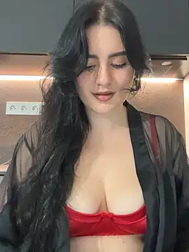 Snapshot of Evelyn___Sweet chatting on May 15, 7:54 pm Evelyn Sweet online show from May 15, 7:54 pm