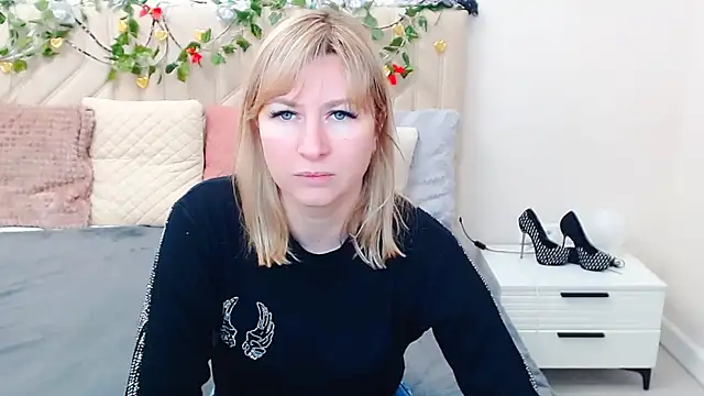 Incredible Ariela online show from March 18, 5:43 am