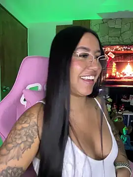 Tamara Roberts1 online show from December 27, 5:20 am