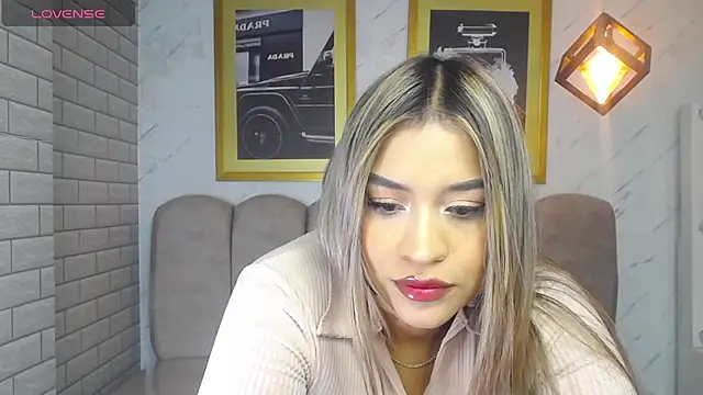  Charlotte v online show from February 14, 4:20 am