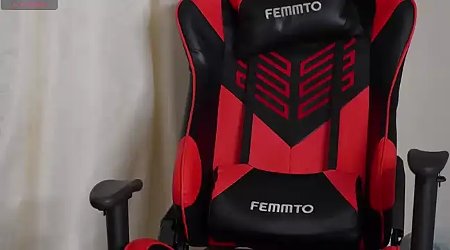 May Dylan1 online show from December 17, 6:35 am