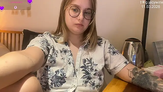 JacyWinslat online show from March 11, 11:49 am