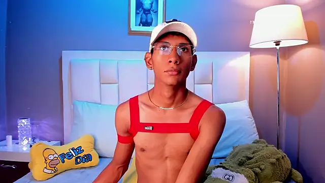 Nick Collins18 online show from February 28, 9:27 pm