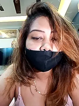 Cute-mona online show from January 13, 8:03 pm