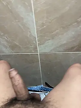 Snapshot of Brianmayers7 chatting on October 22, 8:52 pm Brianmayers7 online show from October 22, 8:52 pm