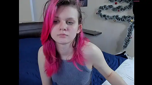 JulieTaylors online show from June 7, 9:51 pm