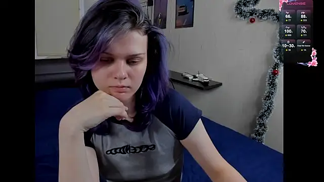 Snapshot of JulieTaylors chatting on July 27, 8:38 pm JulieTaylors online show from July 27, 8:38 pm