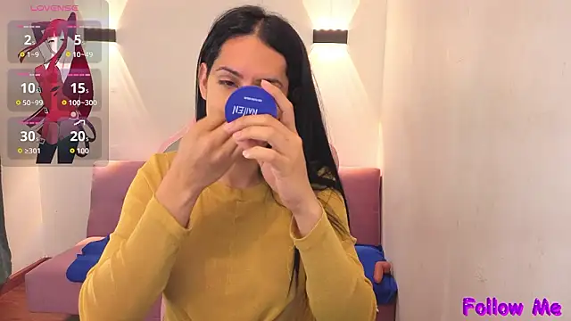 vittorialombardi   online show from March 7, 7:16 am