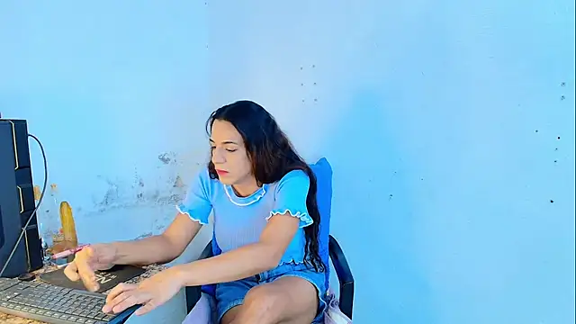 Oh Tique online show from March 20, 6:57 pm