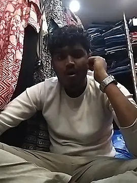 heartless  95 online show from February 28, 11:11 am