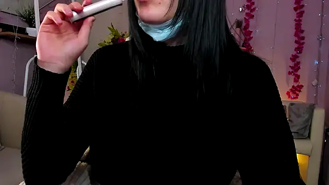 Snapshot of Jennifer_murr chatting on December 19, 1:40 pm Jennifer murr online show from December 19, 1:40 pm