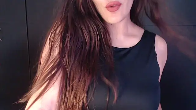 AdharaLujan online show from April 17, 3:04 pm