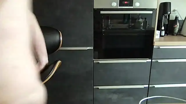 unconnudu21000 online show from March 26, 12:22 pm