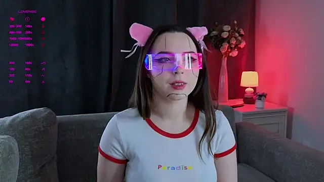 Snapshot of GarynAnstead chatting on December 4, 11:41 am GarynAnstead online show from December 4, 11:41 am