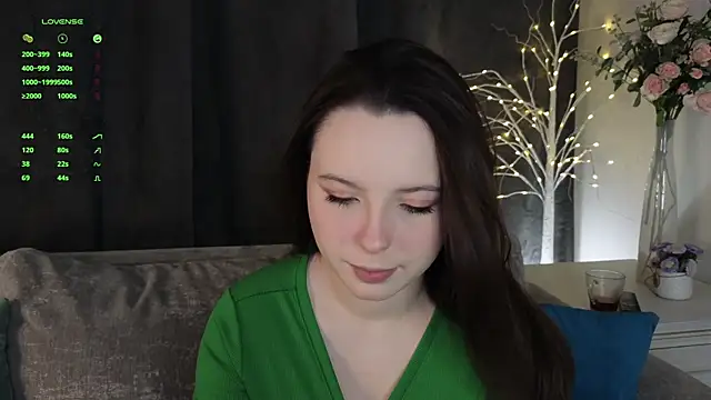 Snapshot of GarynAnstead chatting on December 21, 2:26 pm GarynAnstead online show from December 21, 2:26 pm