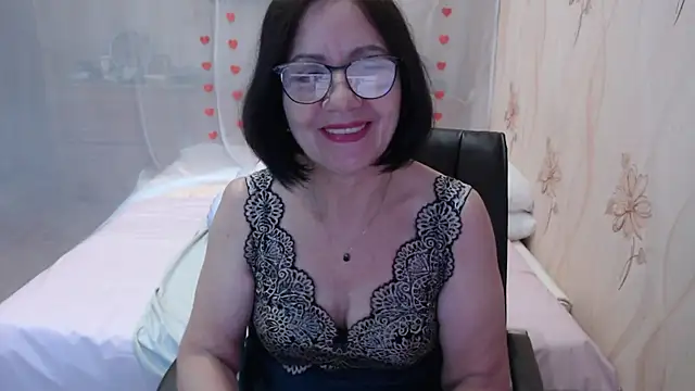 OlgaHottie online show from October 5, 11:13 pm