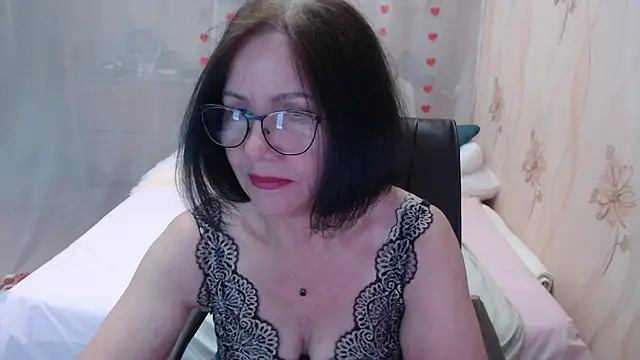OlgaHottie online show from October 18, 11:49 pm