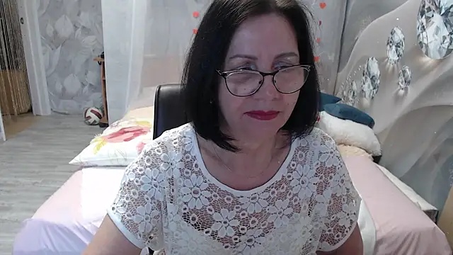 Snapshot of OlgaHottie chatting on April 20, 11:39 pm OlgaHottie online show from April 20, 11:39 pm
