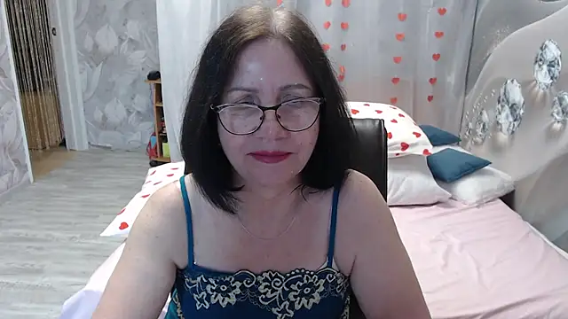 Snapshot of OlgaHottie chatting on May 16, 12:07 am OlgaHottie online show from May 16, 12:07 am