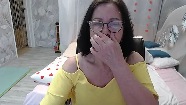 Snapshot of OlgaHottie chatting on May 19, 1:56 am OlgaHottie online show from May 19, 1:56 am
