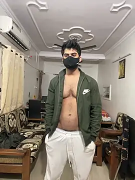 Snapshot of John_desihunk chatting on December 16, 7:10 pm John desihunk online show from December 16, 7:10 pm