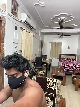 Snapshot of John_desihunk chatting on January 2, 6:23 pm John desihunk online show from January 2, 6:23 pm