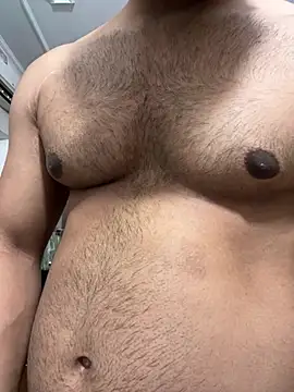 Snapshot of John_desihunk chatting on May 21, 6:42 am John desihunk online show from May 21, 6:42 am