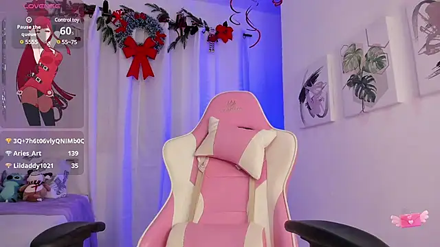 Snapshot of Lia_Petite1 chatting on January 27, 5:58 am Lia Petite1 online show from January 27, 5:58 am