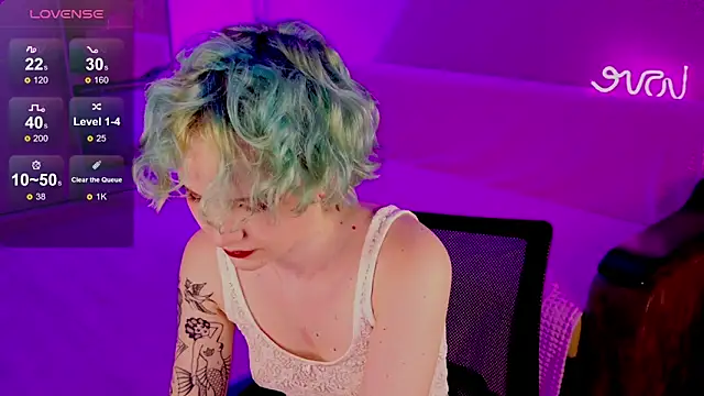 Snapshot of School_Love chatting on March 7, 4:22 pm School Love online show from March 7, 4:22 pm