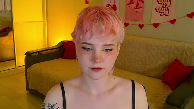 Snapshot of School_Love chatting on September 26, 12:20 pm School Love online show from September 26, 12:20 pm