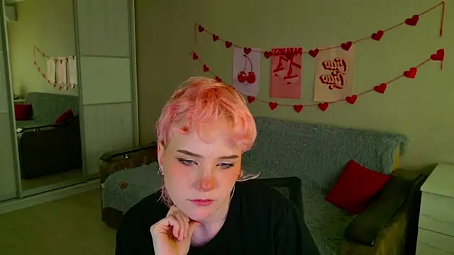 Snapshot of School_Love chatting on September 29, 11:04 am School Love online show from September 29, 11:04 am