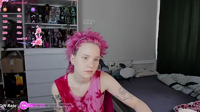 School Love online show from March 3, 7:03 am