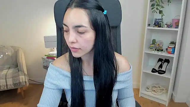 BellaEvans  online show from June 1, 4:47 am