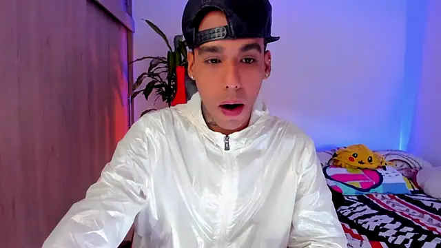 aldrinwhite online show from March 30, 6:09 pm