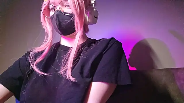 DanaWard online show from March 23, 9:52 pm