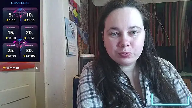 Snapshot of Cora_Maro chatting on April 20, 10:55 pm Cora Maro online show from April 20, 10:55 pm