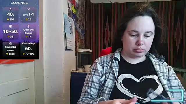 Snapshot of Cora_Maro chatting on April 27, 9:46 pm Cora Maro online show from April 27, 9:46 pm