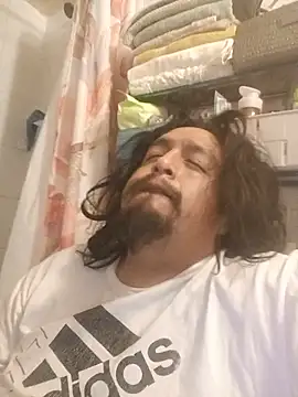 Snapshot of Miguelachoxxx@xh chatting on June 25, 3:38 pm Miguelachoxxxxh online show from June 25, 3:38 pm